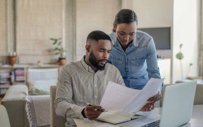 Paying Bills in 2023: William Barton’s Tips
